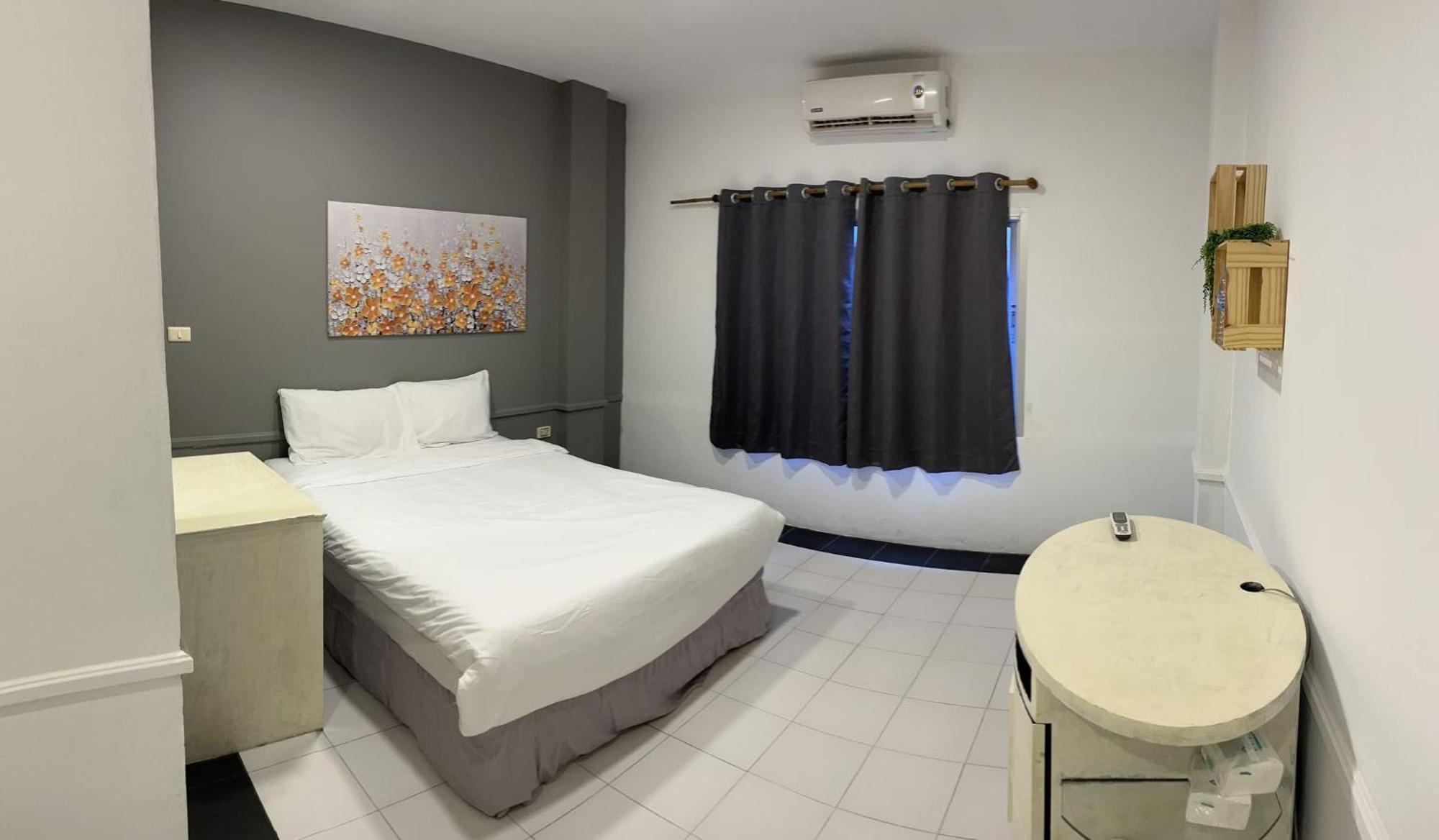 Shalom Center Chaweng Samui Hotel Bagian luar foto